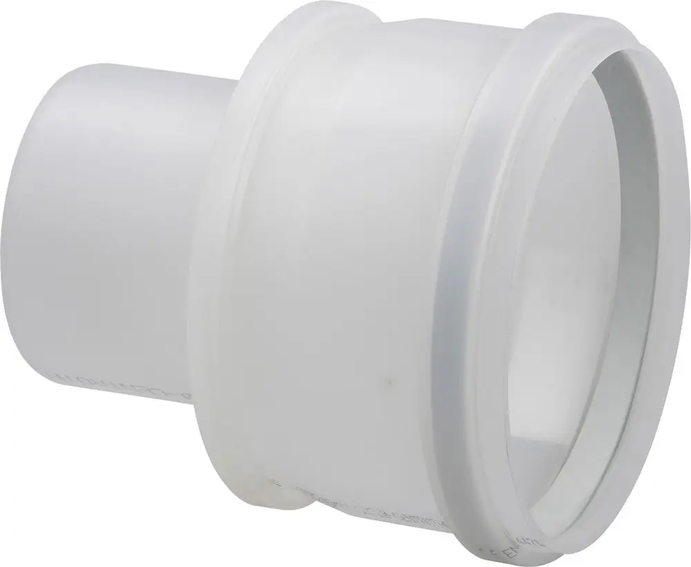 Weißer Adapter mit zentrierter Ausführung, gefertigt aus Kunststoff. Das Produkt gehört zur Abgaszubehör-Linie von Bosch.